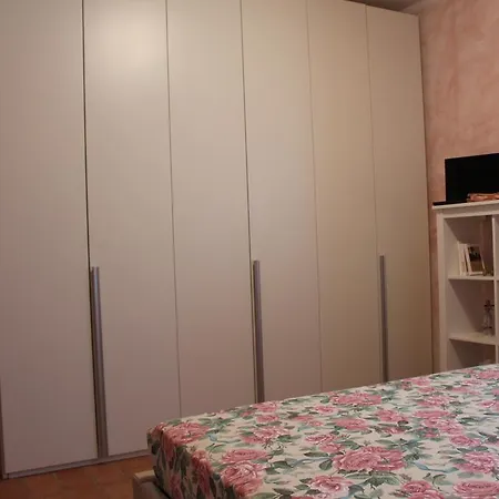 Lady Frantoio Toscano Holiday home Corsanico-Bargecchia