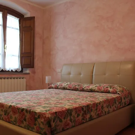 Lady Frantoio Toscano Holiday home Corsanico-Bargecchia